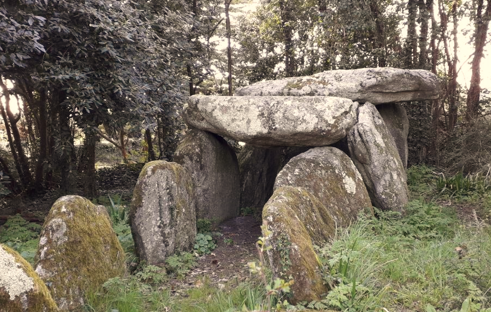 dolmen à couloir